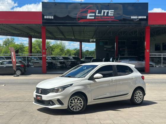 FIAT ARGO 1.8 E.TORQ FLEX PRECISION AT6 FIAT ARGO 1.8 E.TORQ FLEX PRECISION AT6
